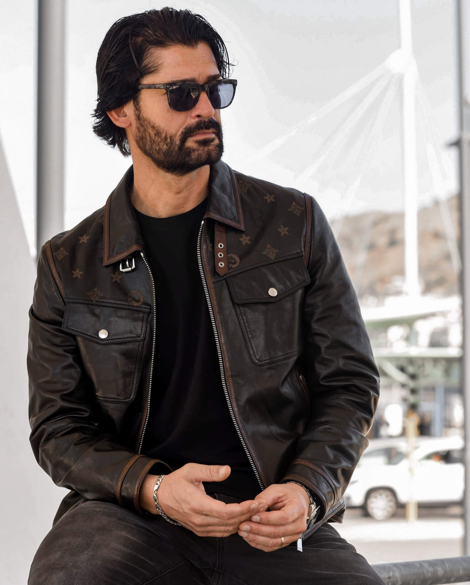 Black Leather Biker Jacket with Red Short Sleeve Shirt Outfits For Men (7  ideas & outfits)